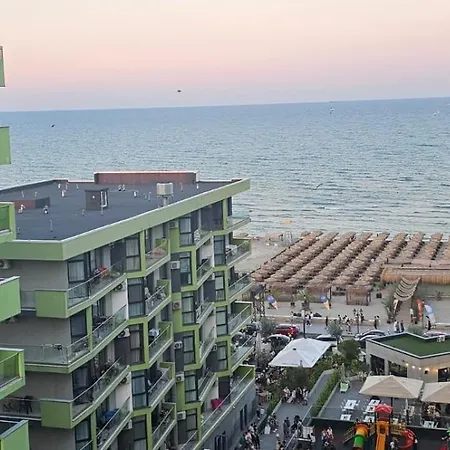 Luxury Sea View - Pool & Prima Linie *