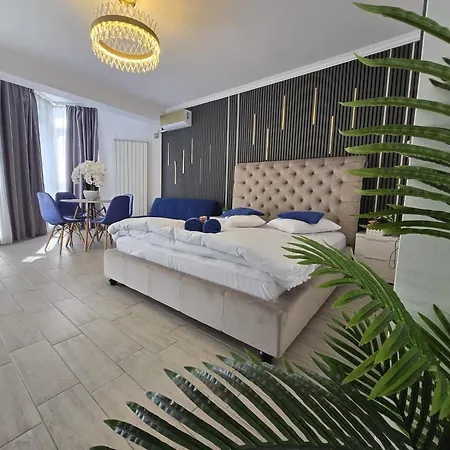 Luxury Sea View - Pool & Prima Linie Appartement *