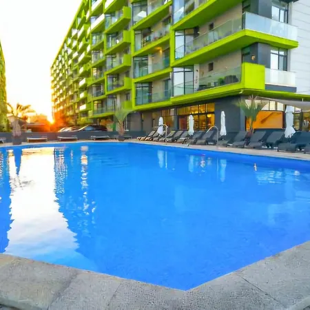 Luxury Sea View - Pool & Prima Linie