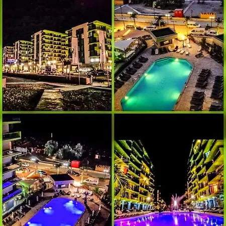 Luxury Sea View - Pool & Prima Linie Appartement