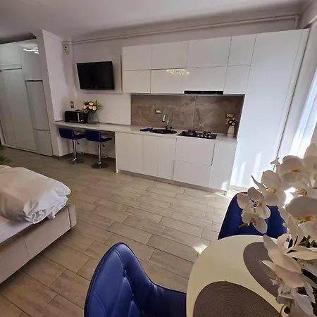 Appartement Luxury Sea View - Pool & Prima Linie *